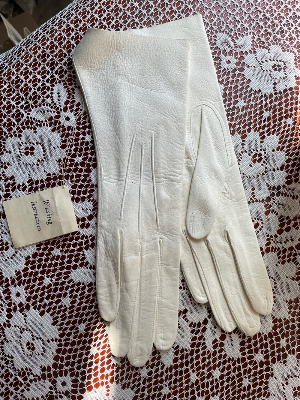 Antique Women's white genuine doe skin Dress Gloves